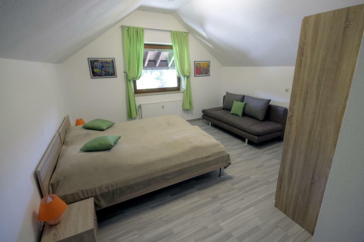 Ferienwohnung Neagu Mit 2 Apartements Винтерберг Екстериор снимка